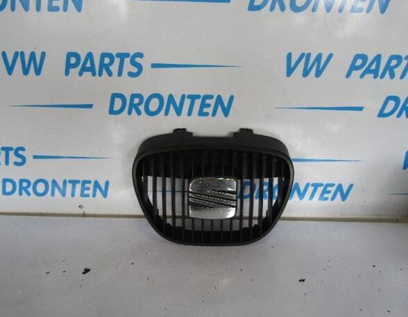 Radiator Grille SEAT IBIZA III (6L1)