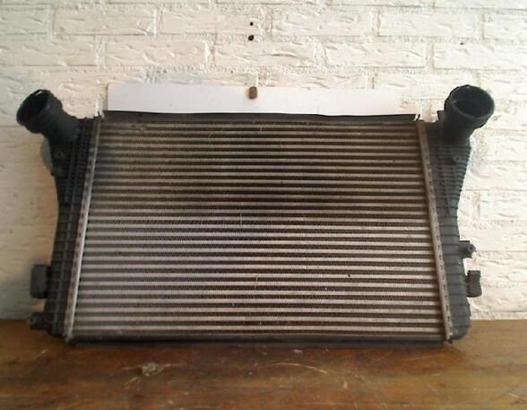 Intercooler VW CADDY III MPV (2KB, 2KJ, 2CB, 2CJ)