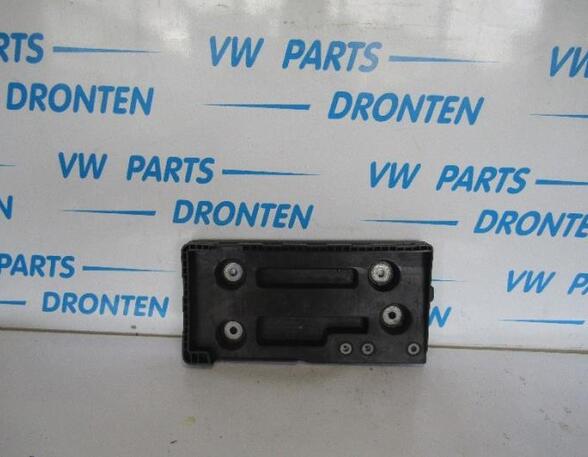 Battery holder VW PASSAT B8 Variant (3G5, CB5), VW PASSAT ALLTRACK B8 Variant (3G5, CB5)