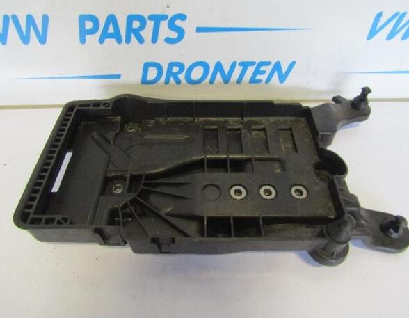 Batterijhouder VW POLO (AW1, BZ1)