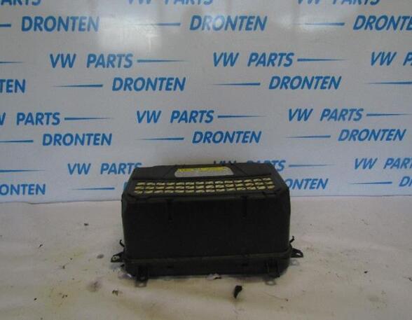 Battery holder VW TOUAREG (7LA, 7L6, 7L7), VW TOUAREG (7P5, 7P6)