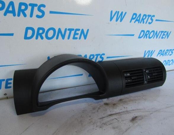 Dashboard ventilation grille VW FOX Hatchback (5Z1, 5Z3, 5Z4)