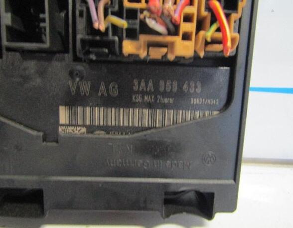 Control unit central electric (BCM) VW PASSAT B7 Variant (365)