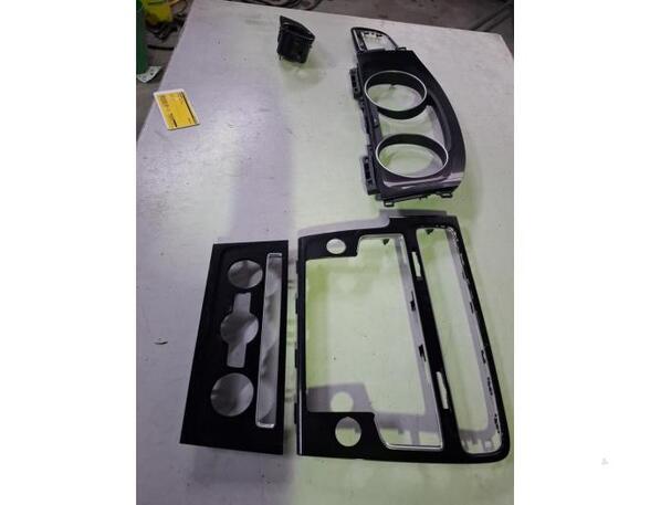 Instrument panle border VW GOLF VII (5G1, BQ1, BE1, BE2), VW GOLF VII Variant (BA5, BV5), VW GOLF VIII Variant (CG5)