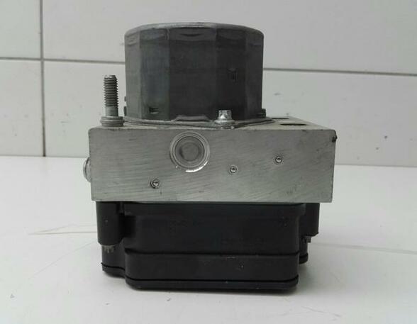 Pumpe ABS Opel Adam  39002551 P15671421