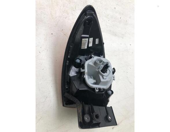 Rückleuchte links Renault Captur  265557367R P19226113