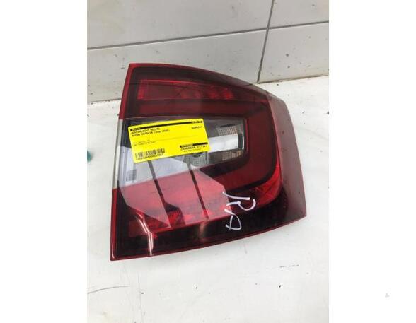 Combination Rearlight SKODA OCTAVIA III Combi (5E5, 5E6), SKODA OCTAVIA IV Combi (NX5)