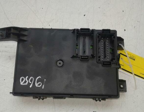 Fuse Box OPEL CORSA D (S07)