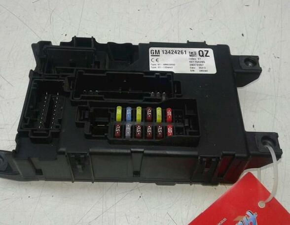 Fuse Box OPEL CORSA D (S07)