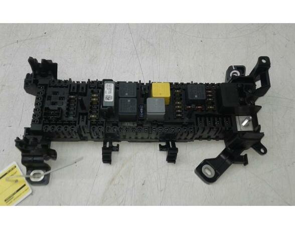 Fuse Box MERCEDES-BENZ B-CLASS (W246, W242)