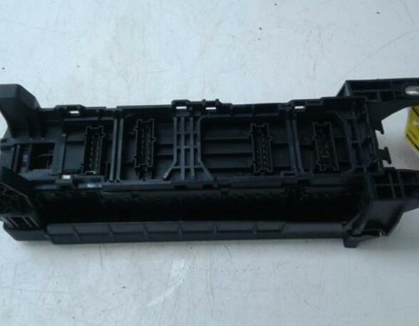 Fuse Box MERCEDES-BENZ V-CLASS (W447)