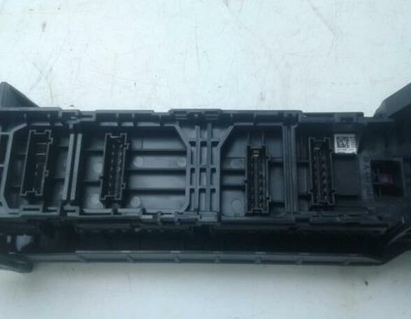 Fuse Box MERCEDES-BENZ V-CLASS (W447)