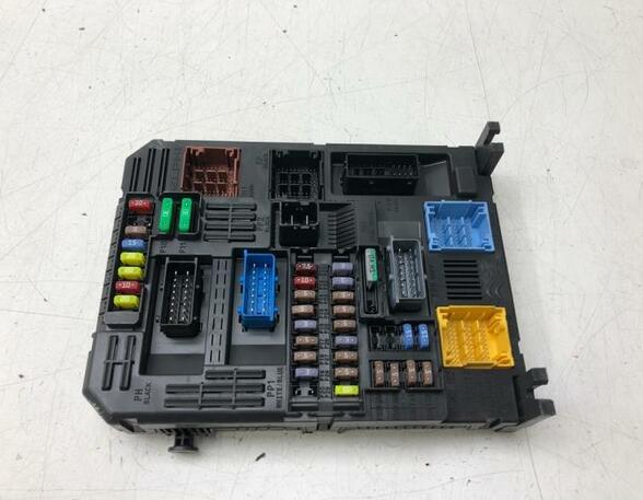 Fuse Box OPEL CROSSLAND X / CROSSLAND (P17, P2QO)