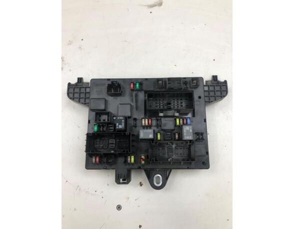 Fuse Box OPEL ASTRA J (P10), OPEL ASTRA J Sports Tourer (P10), OPEL ASTRA H (A04)