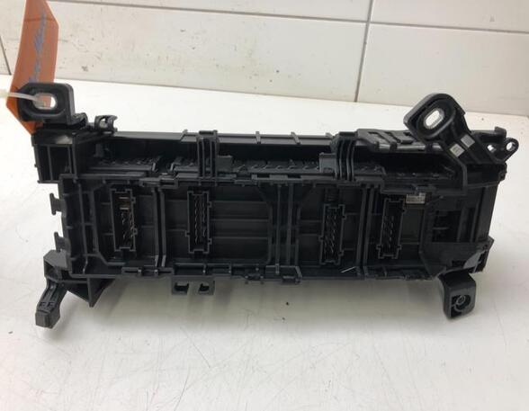 Fuse Box MERCEDES-BENZ B-CLASS (W246, W242)