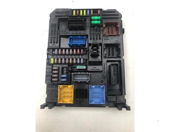 Fuse Box OPEL CORSA F (P2JO)