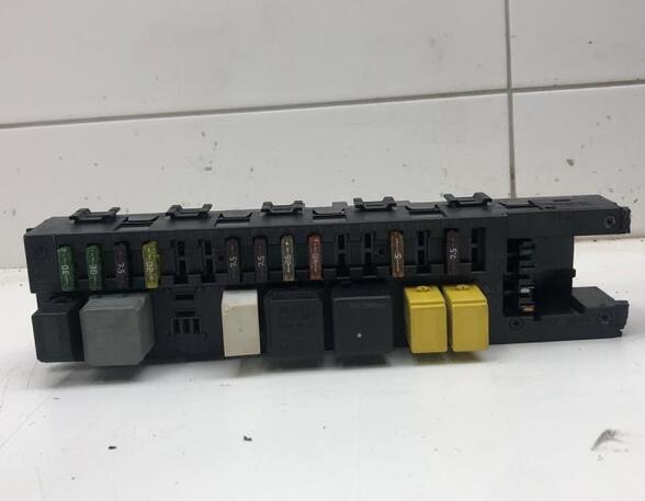 Fuse Box MERCEDES-BENZ C-CLASS (W203)