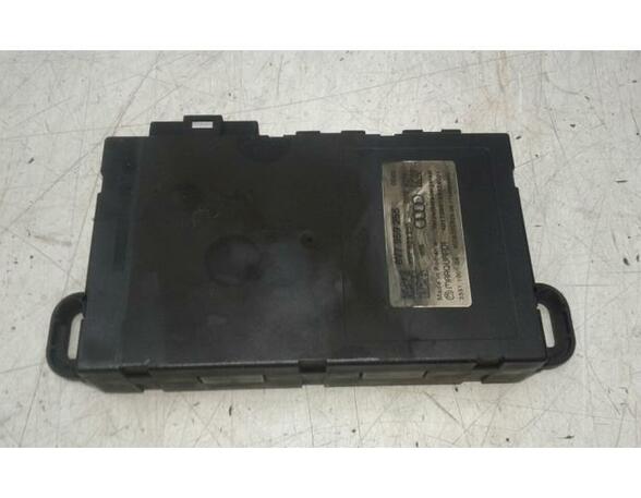 Control unit AUDI A3 Convertible (8V7, 8VE)