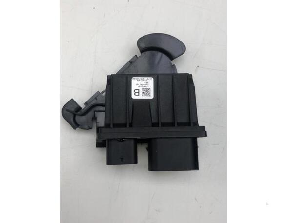 Control unit AUDI Q3 (8UB, 8UG)