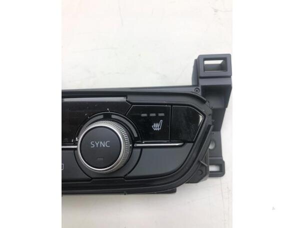 Heating & Ventilation Control Assembly MAZDA 6 Estate (GJ, GL)