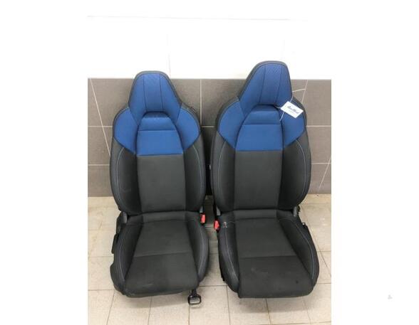 Seats Set LYNK & CO 1