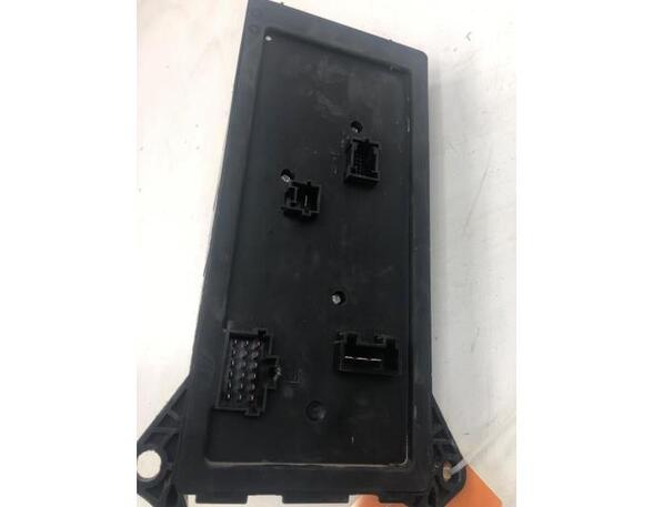 Control unit for door drawing support MERCEDES-BENZ SPRINTER 3,5-t Bus (906)