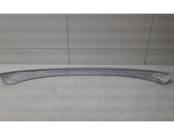 Spoiler hinten VW Golf V 1K 1K0800104 P13957971