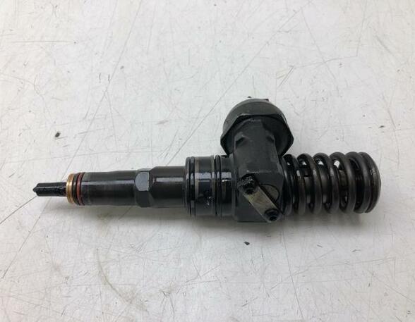 Injector Nozzle VW PHAETON (3D1, 3D2, 3D3, 3D4, 3D6, 3D7, 3D8, 3D9), VW TOUAREG (7LA, 7L6, 7L7)