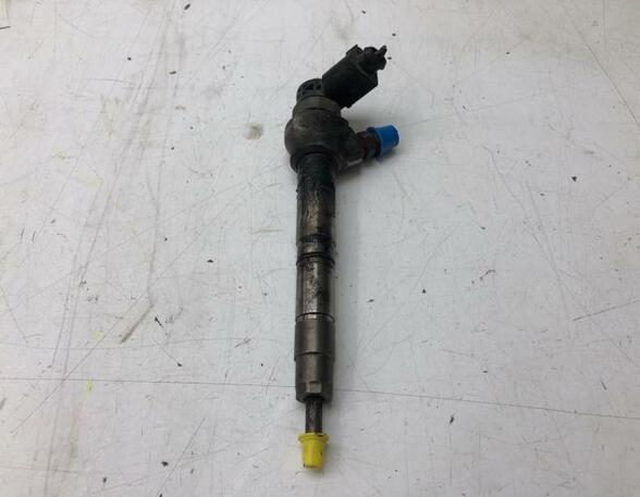 Injector Nozzle SKODA SUPERB III Estate (3V5), VW PASSAT (3G2, CB2), SEAT LEON ST (5F8)