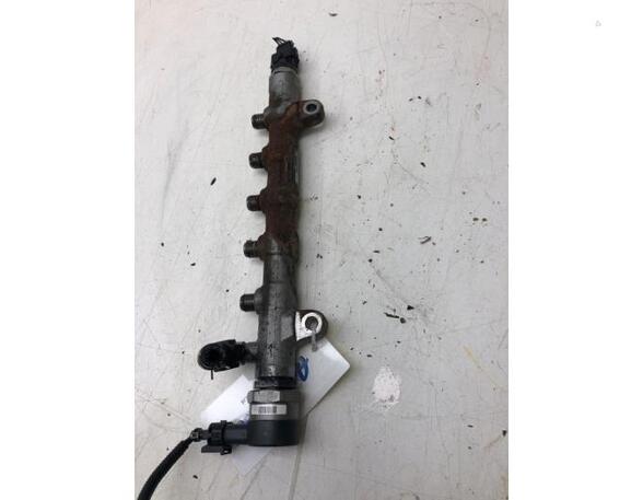 Petrol Fuel Rail KIA CEE'D (JD), KIA PRO CEE'D (JD), KIA CEE'D Sportswagon (JD)