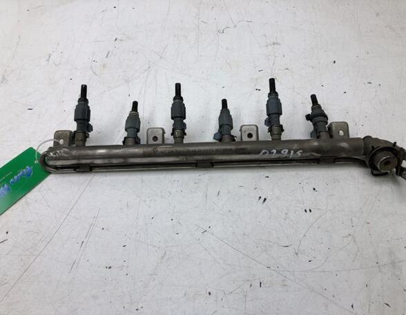 Petrol Fuel Rail VW PHAETON (3D1, 3D2, 3D3, 3D4, 3D6, 3D7, 3D8, 3D9)