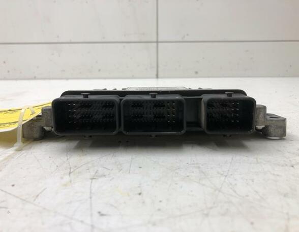 Control unit for engine RENAULT TWINGO II (CN0_)