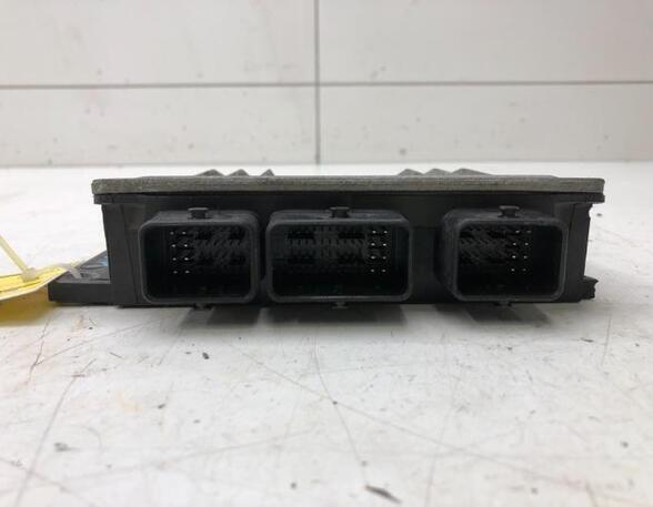 Control unit for engine RENAULT TWINGO II (CN0_)