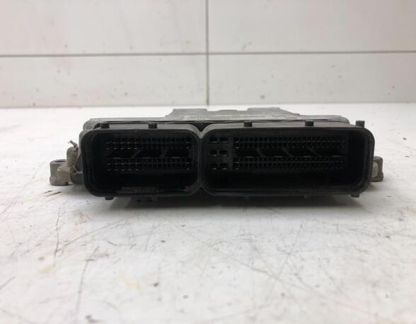 Control unit for engine OPEL ASTRA H TwinTop (A04)