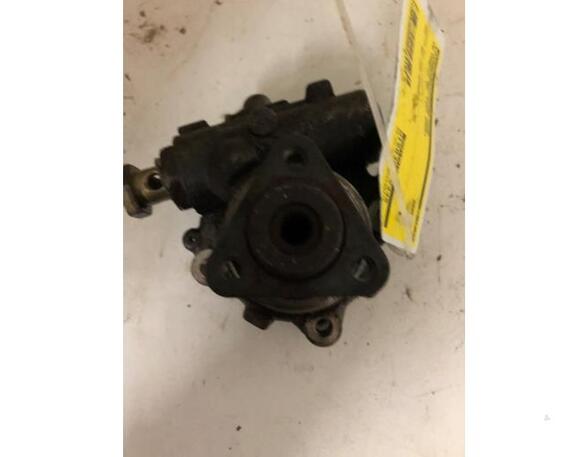 Power steering pump VW PASSAT Variant (3B5)