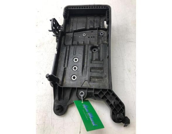 Batterieaufnahme Audi Q3 F3 5QF915331C P19397110