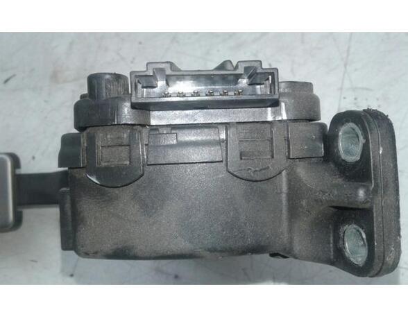 Accelerator pedal VW POLO (6R1, 6C1)