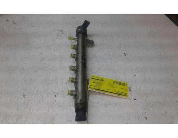 Bracket for injection valve OPEL VECTRA C Estate (Z02)