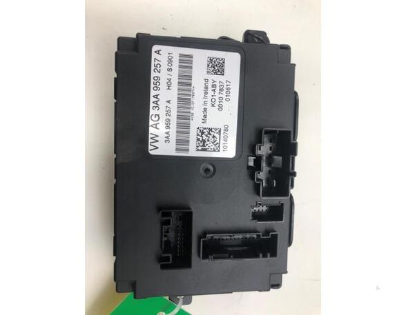 Control unit for seat VW TOURAN (5T1)