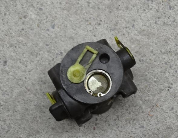 Brake Valve service brake for Mercedes-Benz ATEGO Bosch 0484451005