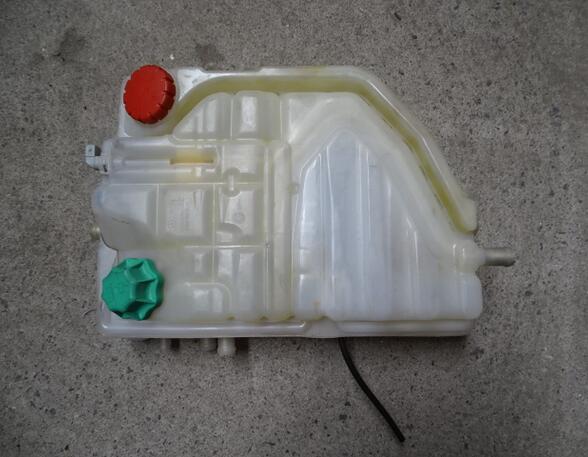 Coolant Expansion Tank for Mercedes-Benz ATEGO 2 A9705000449 A9705000249 A9705000349