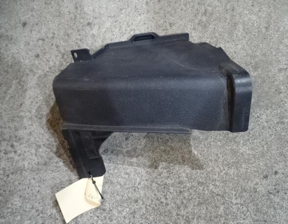 Cowling Mercedes-Benz Actros MP 4 A9606881806 Abdeckung mitte Beifahrer