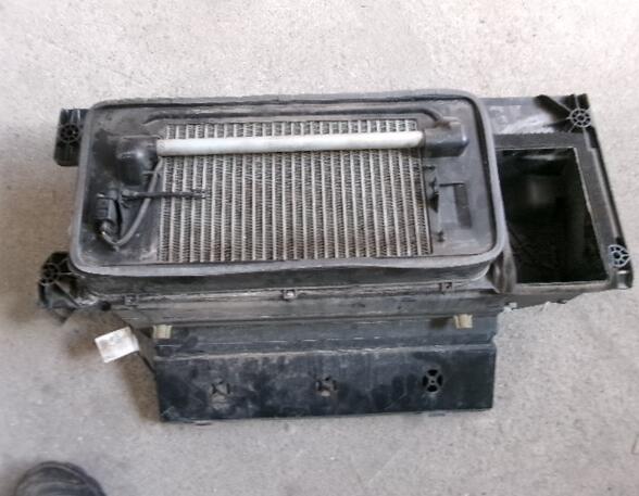 Heater Core Radiator for MAN TGX Behr V6875001 Filtergehaeuse 81619106052