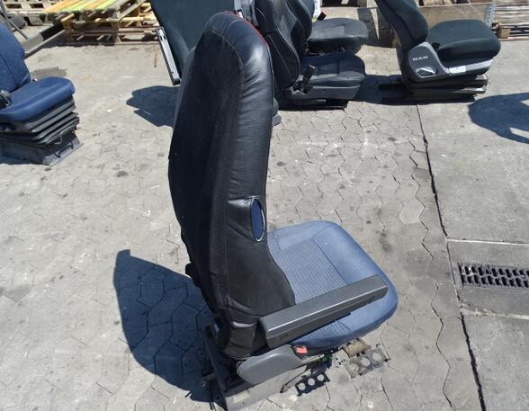 Seat for Volvo FH 13 links Fahrersitz luftgefedert Sitzheizung Armlehne