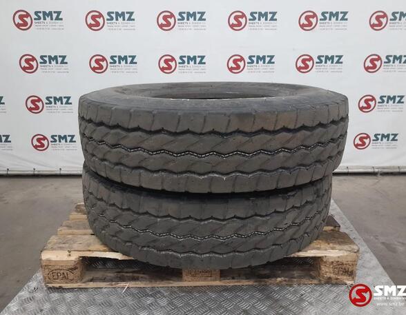 Tire for Mercedes-Benz Actros