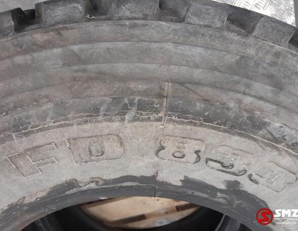 Tire for Mercedes-Benz Actros